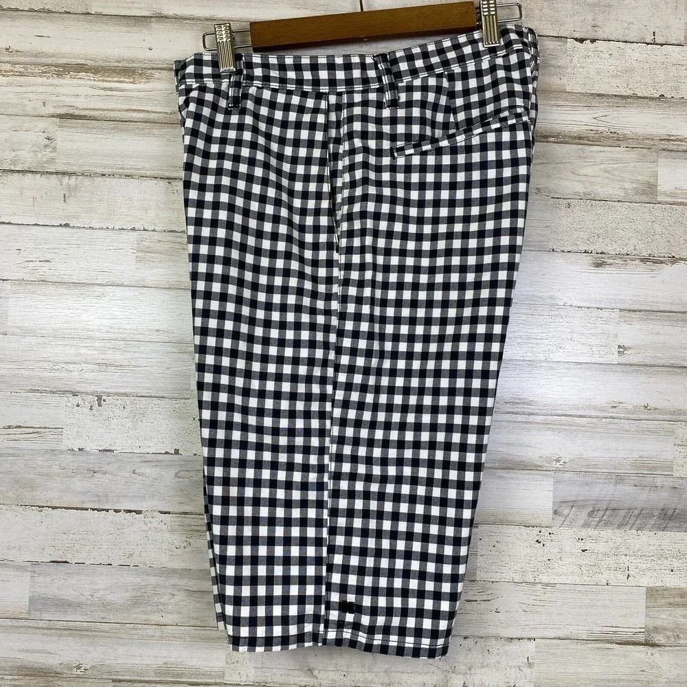 KROW Mens Shorts Black White Check Plaid Sz 32 Skater Motocross BMX Street Wear